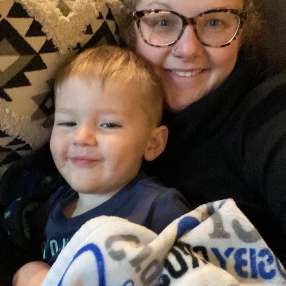 Meet your Posher, Kim - Picture 1 of 1